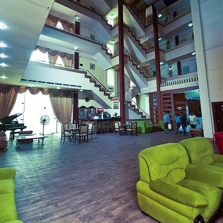 Juliana Hotel Colombo Eksteriør bilde